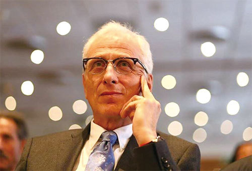 意大利參議員毛里齊奧.羅曼尼(Maurizio Romani)認為,神聖之地梵蒂岡給中共洗白罪惡的做法,讓歷史蒙羞。(大紀元資料室)