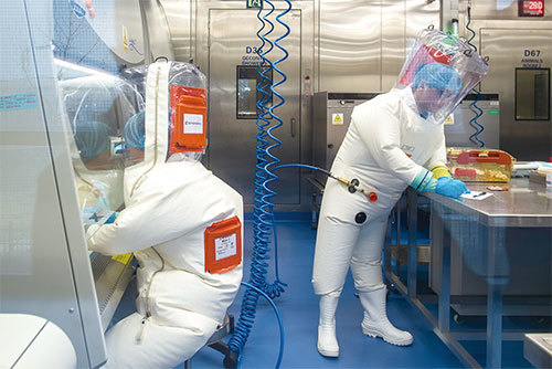 武漢是革命首義的聖地,九省通衢,同時也是今天中共重大罪行的中心。大瘟疫始自武漢,這裡有製造中共病毒的P4實驗室。(AFP)