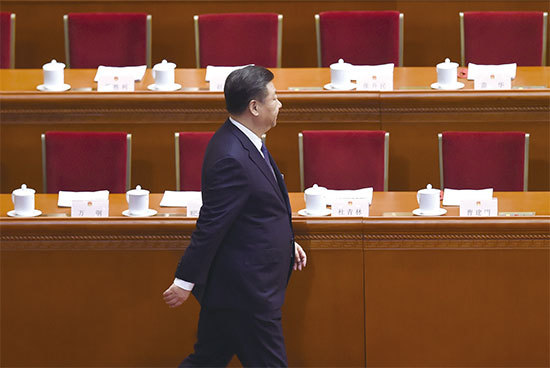 中共2018年3月11日通過憲法修正案,使習近平得無限期連任國家主席,讓他具有難以動搖的地位。(AFP)