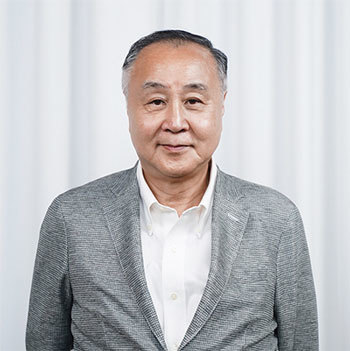 周裕農好友、目前身在日本的香港實業家袁弓夷,10月6日接受大紀元《珍言真語》直播訪問時,談及周裕農的悲劇。(大紀元)