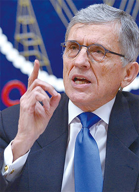 美國聯邦通訊委員會前主席湯姆.惠勒認為,「元宇宙」將使個人隱私、市場競爭和誤導消息等問題更為惡化。圖為湯姆.惠勒資料照。(Mandel Ngan / AFP)