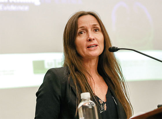 2020年3月10日,休斯在國會山「器官獲取政策論壇」上發言。(Samira Bouaou/The Epoch Times)