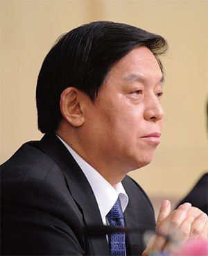 栗戰書將接任全國人大委員長,分擔國務院工作,加強監督國企金融板塊。江派「反習基地」的人大,變革與清洗徵兆已顯。(新紀元資料室)