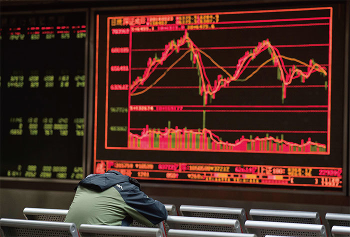 中共政府稱，經濟基礎決定上層建築。一旦建立在剝削、壟斷、欺騙全世界的經濟基礎破滅，上層建築共產主義統治將會一起崩塌。（AFP）