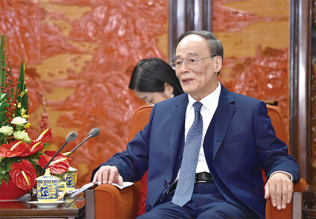 在華盛頓看來,王岐山才是解決中美貿易摩擦北京方面的關鍵人物。中美貿易戰升級,擁有豐富外交經驗的王岐山或接手中美貿易戰。(Getty Images)